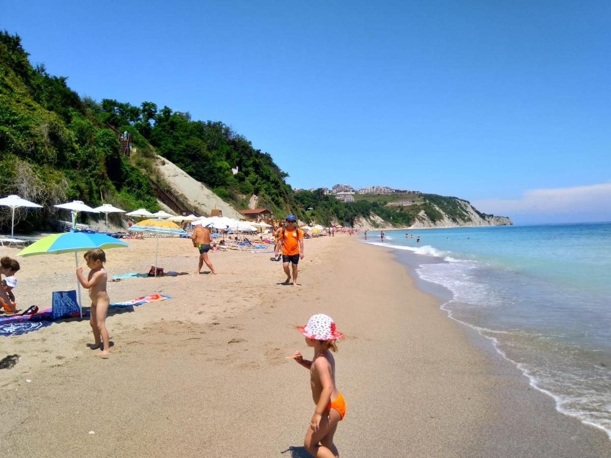 Sunny House Byala Apartment Byala  Bagian luar foto