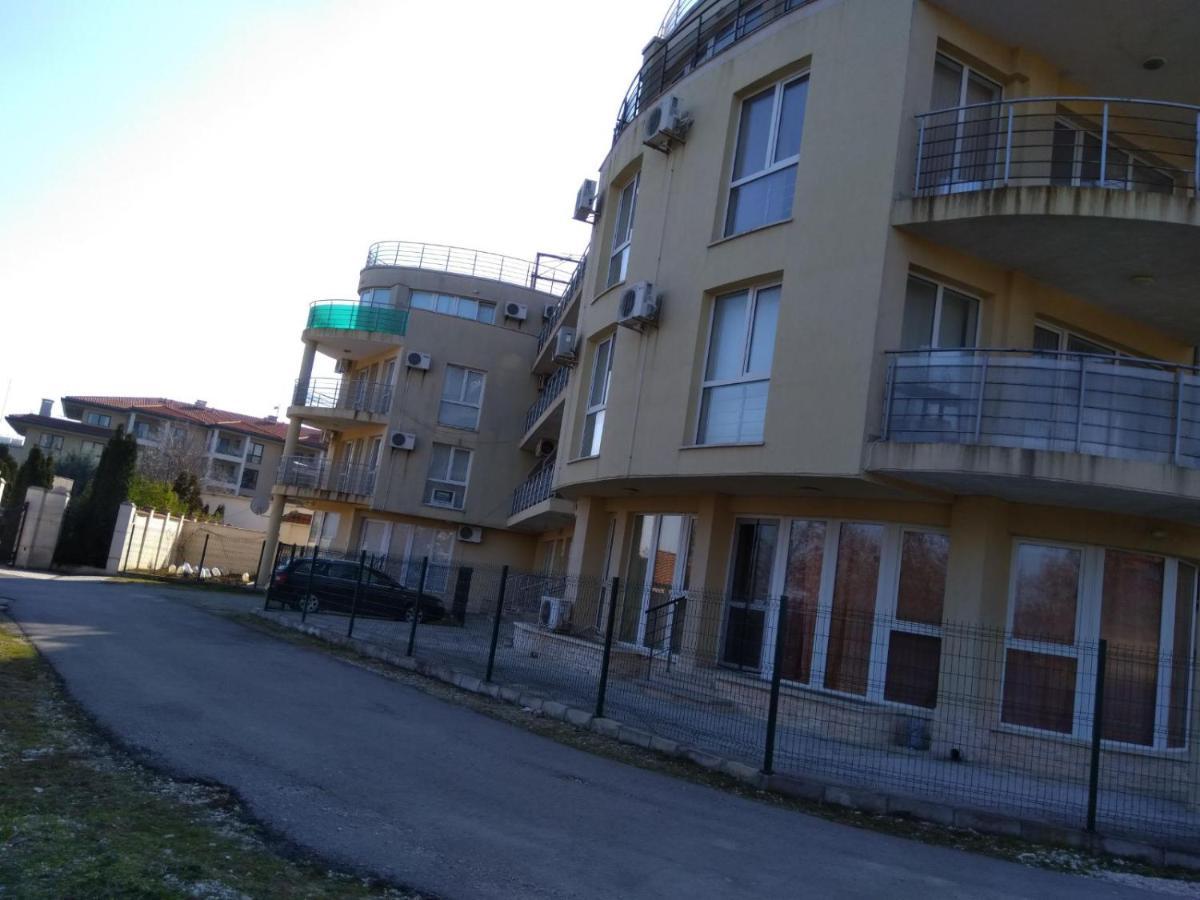 Sunny House Byala Apartment Byala  Bagian luar foto